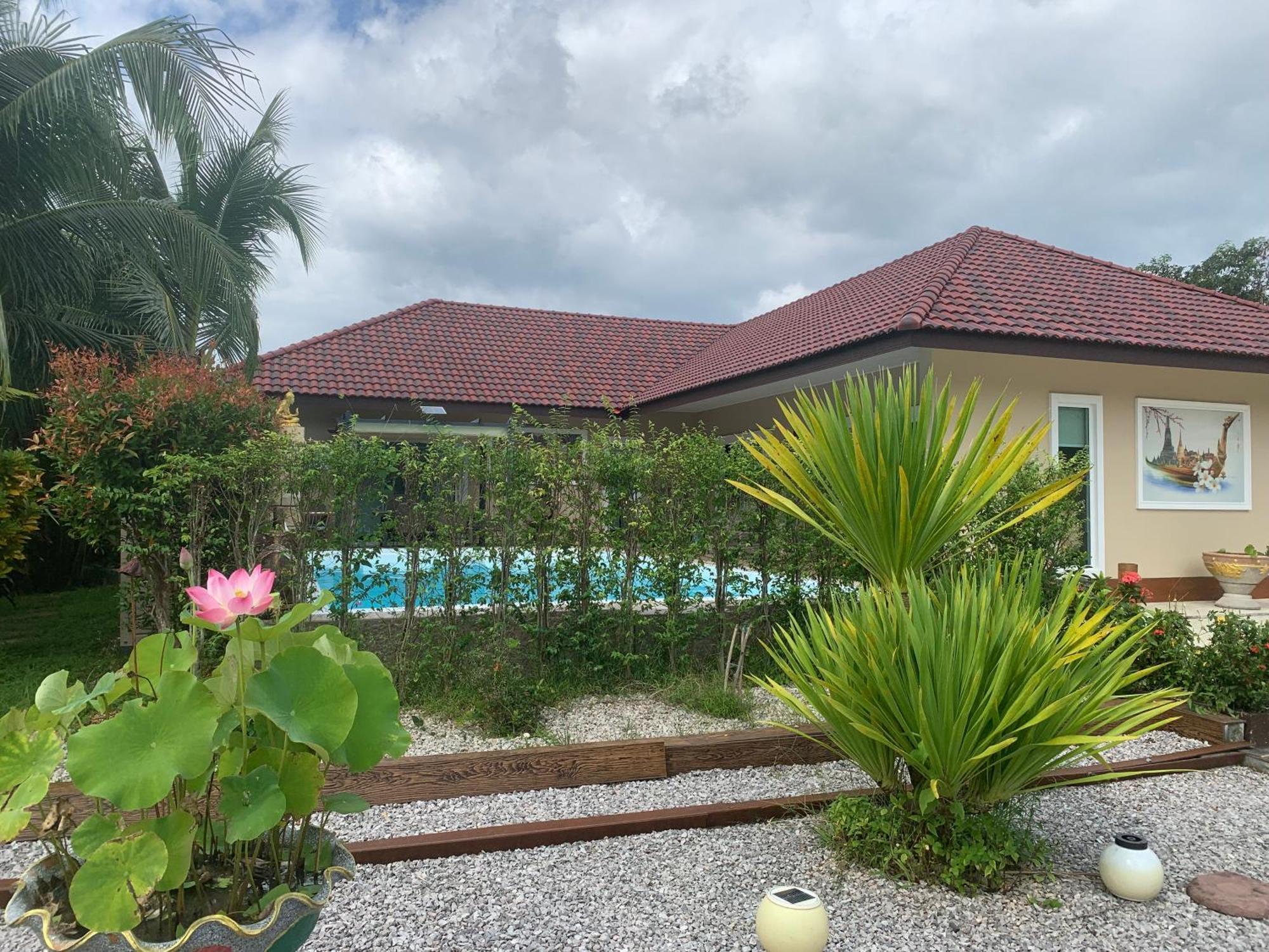 Pajaree And Udo'S Happy Homestay Trang Exterior foto