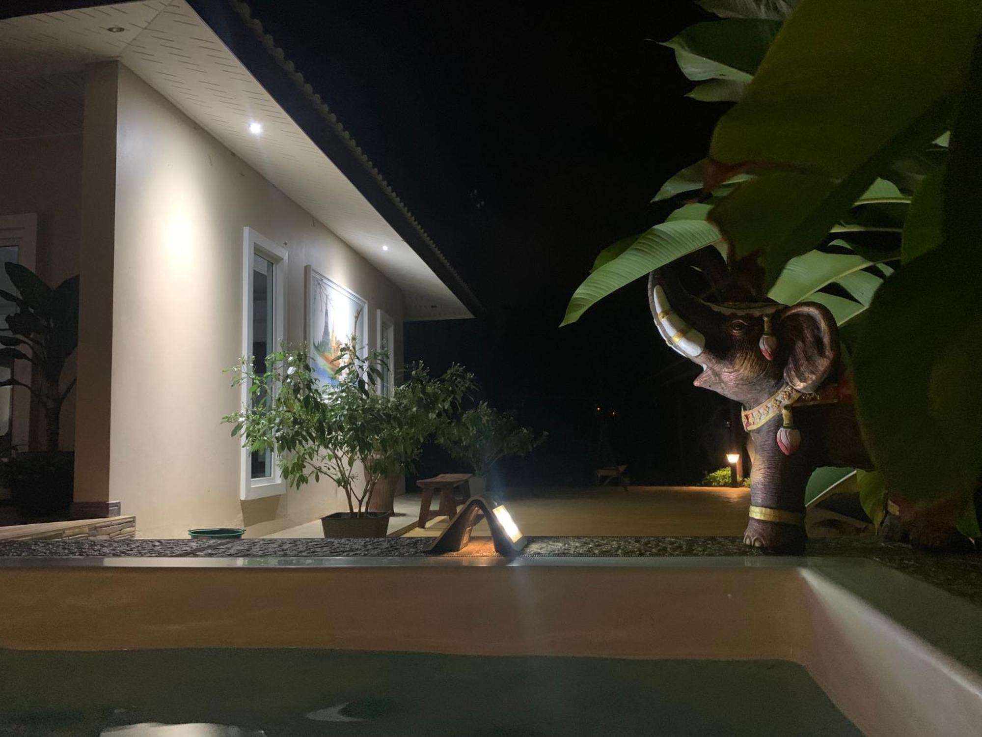 Pajaree And Udo'S Happy Homestay Trang Exterior foto